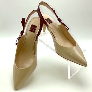 NWOT. WHITE HOUSE BLACK MARKET BEVERLY PUMP SIZE 6